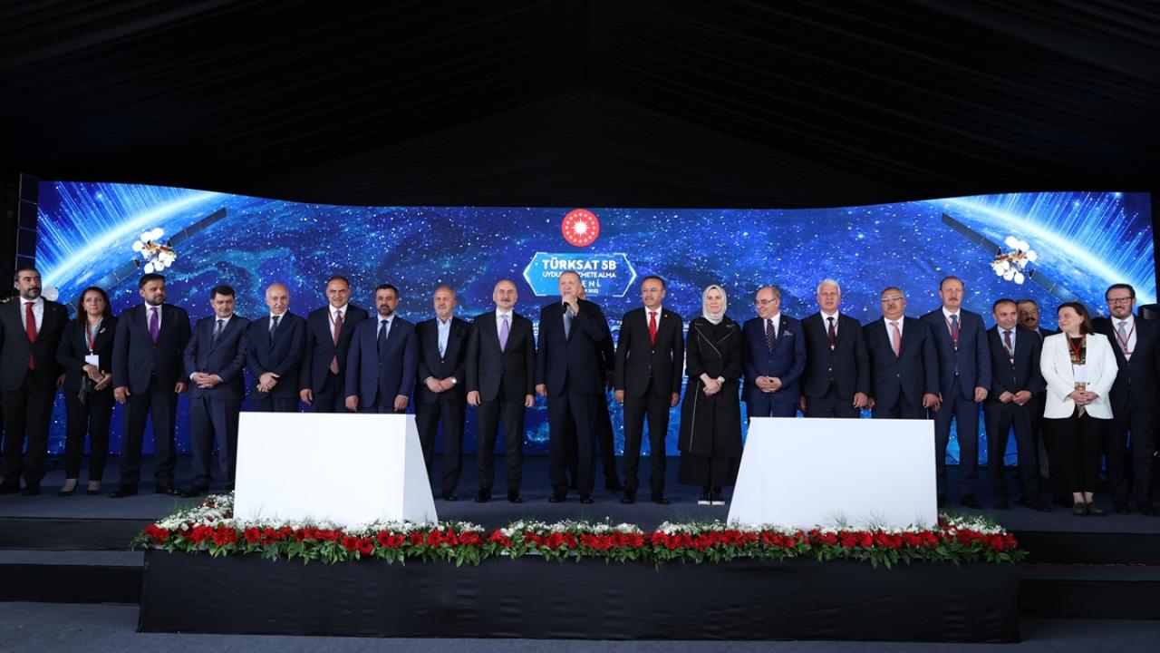 "Uçaklarımızın gövdesine de değil Türkiye Havayolları yazacağız"