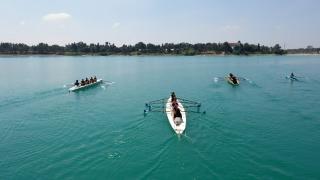 Liseli kürekçiler Türkiye Şampiyonu oldu