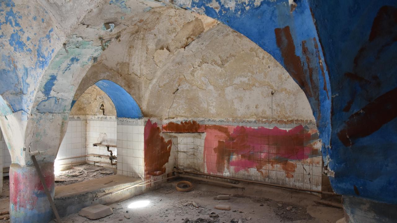 "Bu hamamlara koruma altına alınmalı"