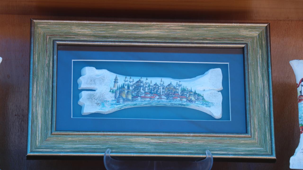 Deve kemiğini Ege illerinden temin ettiğini anlatan Kabaoğlu, şunları kaydetti: