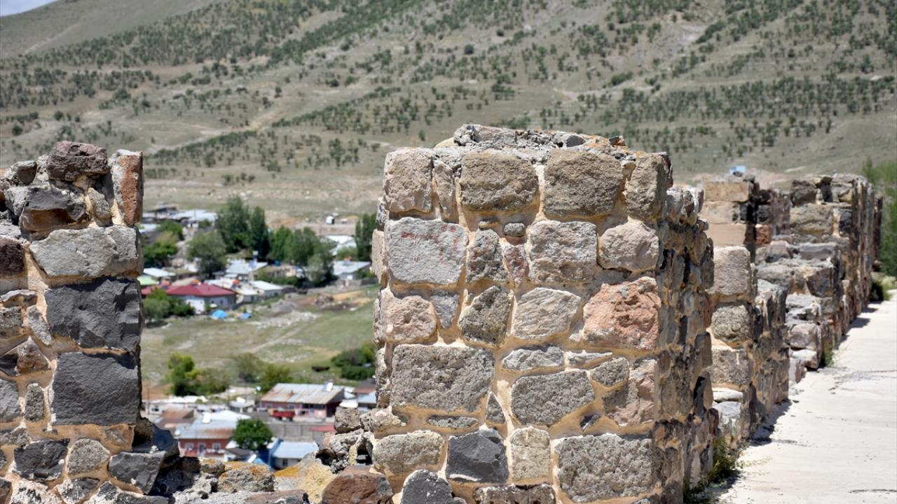 "Urartular Erzurum`u `yüksek ülke` veya `geçitler ülkesi’ olarak tanımlamış"