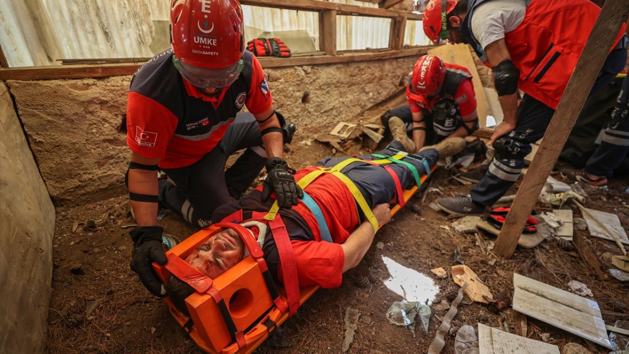 "Bir afet durumunda Ada`dan yaralı tahliyesini nasıl yapabiliriz, bunu değerlendireceğiz"