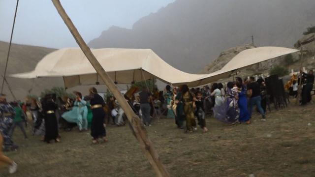 Fırtına düğün çadırını uçurdu: 3 yaralı