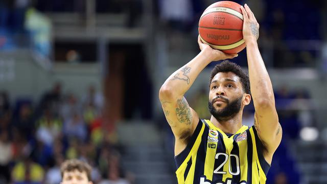 Pierria Henry Fenerbahçe Bekodan ayrıldı