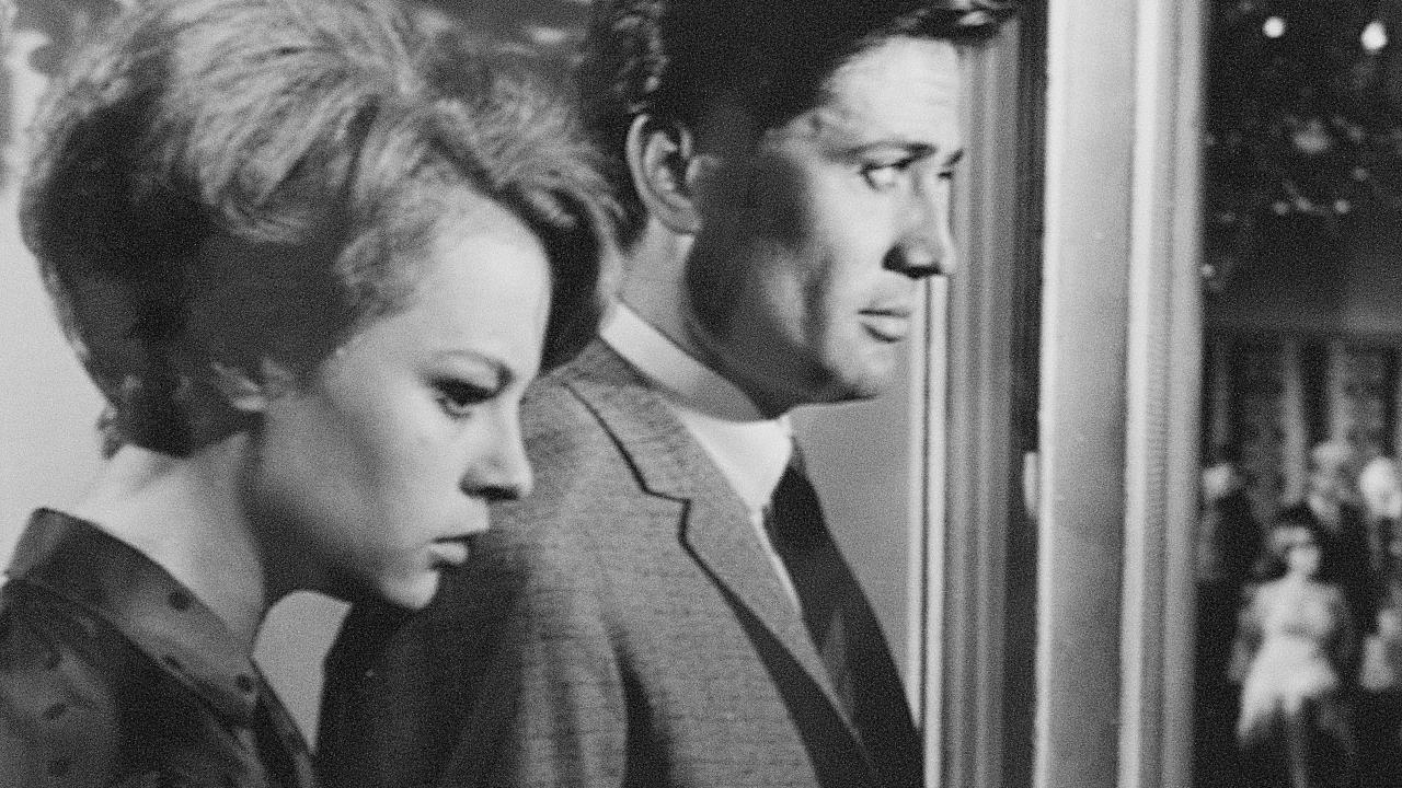 Evde kalp krizi geçirdi