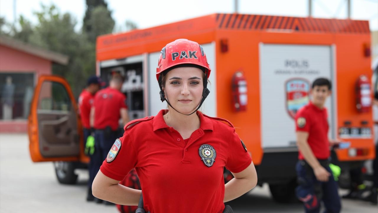 "İnsan hayatına dokunmak için PAK`a katıldım"