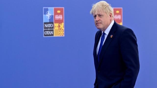 Conson: “Putin Rusiya sərhədlərində daha çox NATO ölkəsi görəcək”