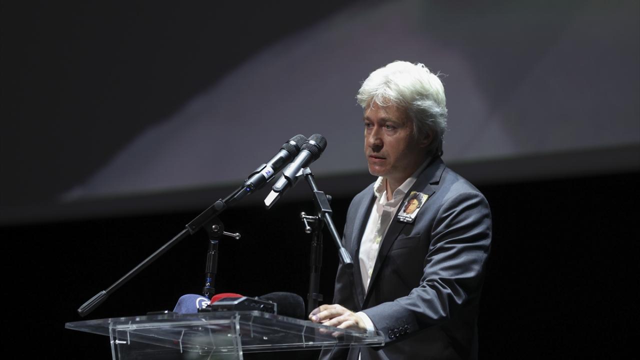 "Babam hayatı çok zor ama dolu dolu yaşamış"