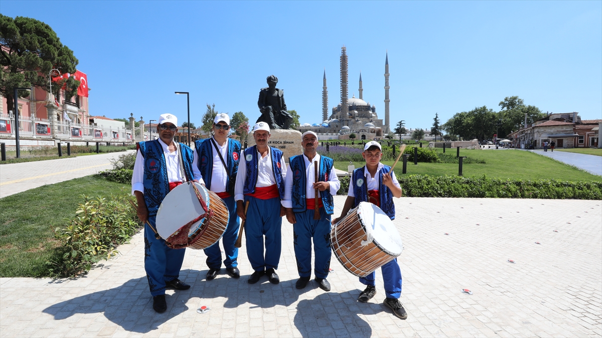 Kırkpınar müzisyenliği kuşaktan kuşağa aktarılıyor