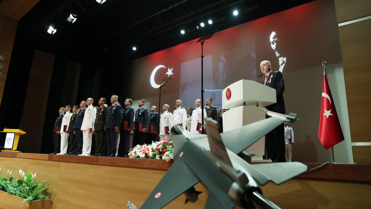 "Bunlarla hesaplaşmamızı da her fırsatta ve her zeminde yapıyoruz"