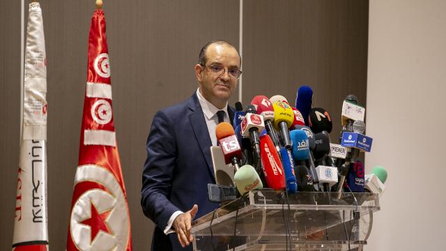 Tunusta Anayasa referandumunda 9 milyonu aşkın seçmenin oy kullanması bekleniyor