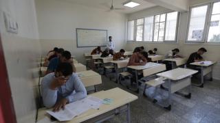 Suriye'de 13 bin 500 öğrenci üniversite sınavına girdi