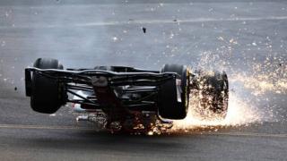 F1 Büyük Britanya Grand Prix'sinde korkunç kaza