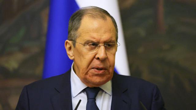 Lavrov: Ukraynada sivillerin ölümünden Batı sorumlu
