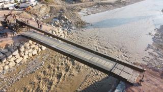 TSK'nın selde yıkılan köprünün yerine kurduğu köprü tamamlandı