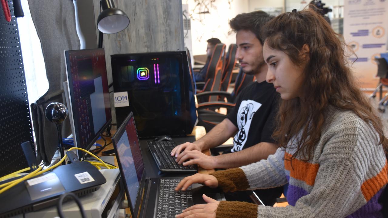 Türkiye`nin genç nüfus oranı yüzde 15,3