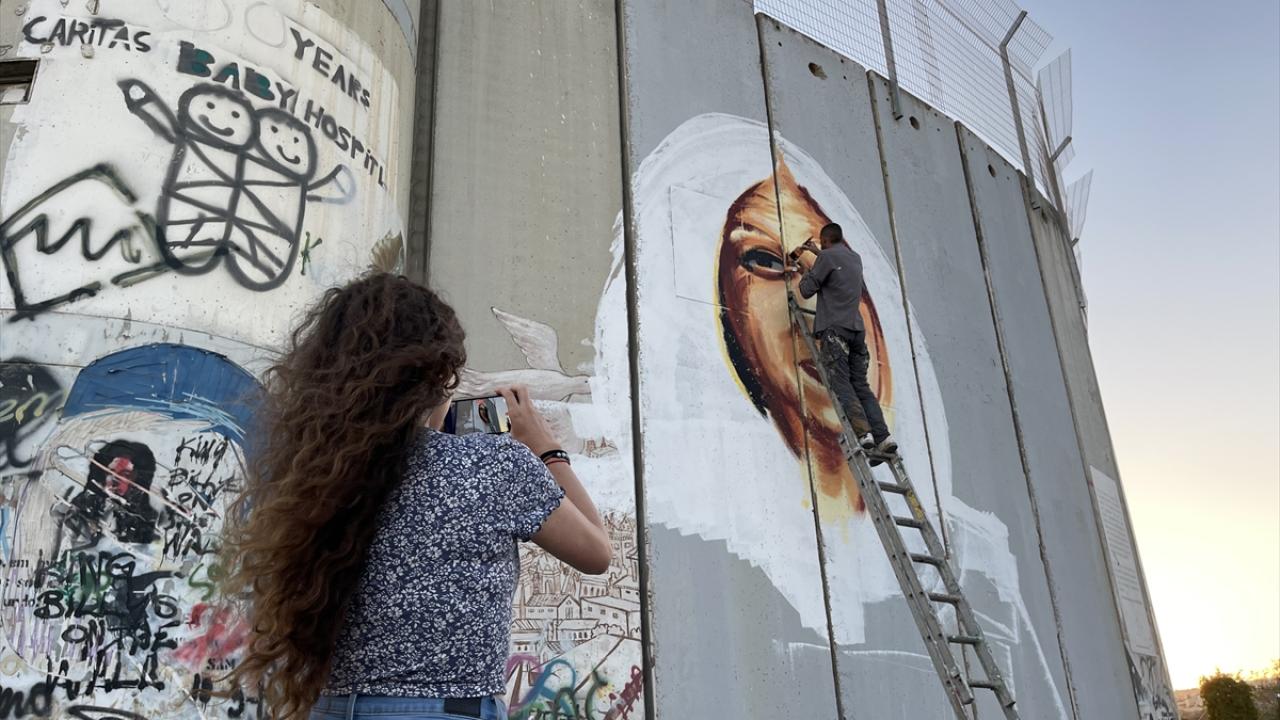 Al Jazeera muhabiri Ebu Akile`nin öldürülmesi