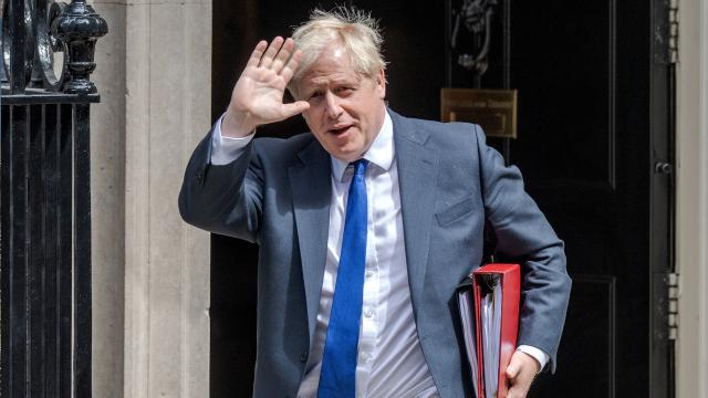 İngiltere Başbakanı Boris Johnson istifa etti