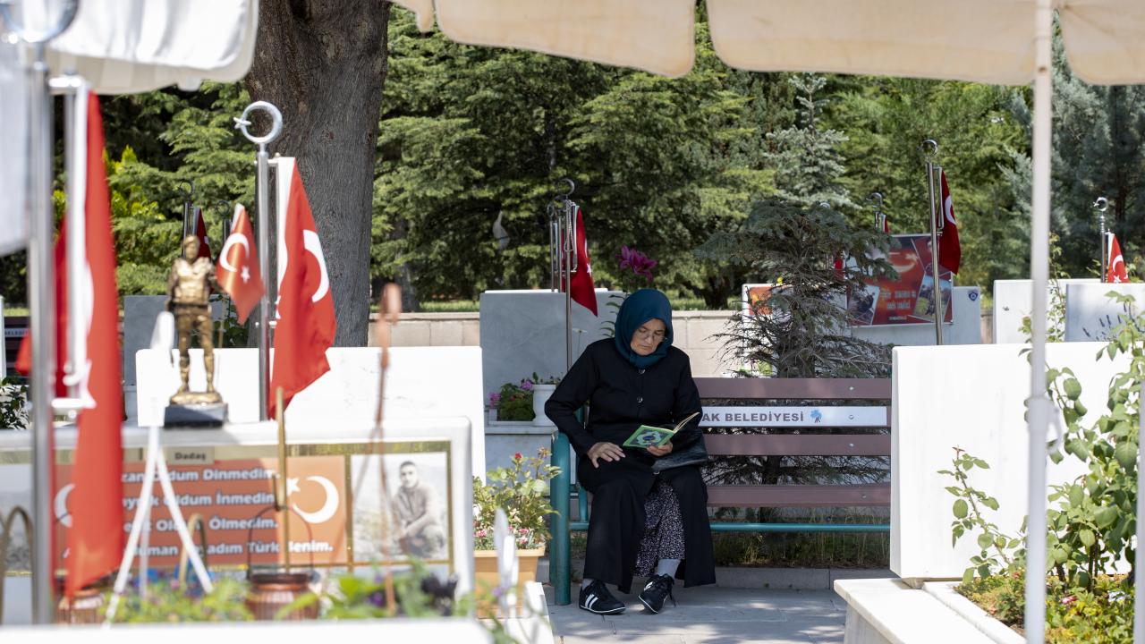 Cebeci Askeri Şehitliği