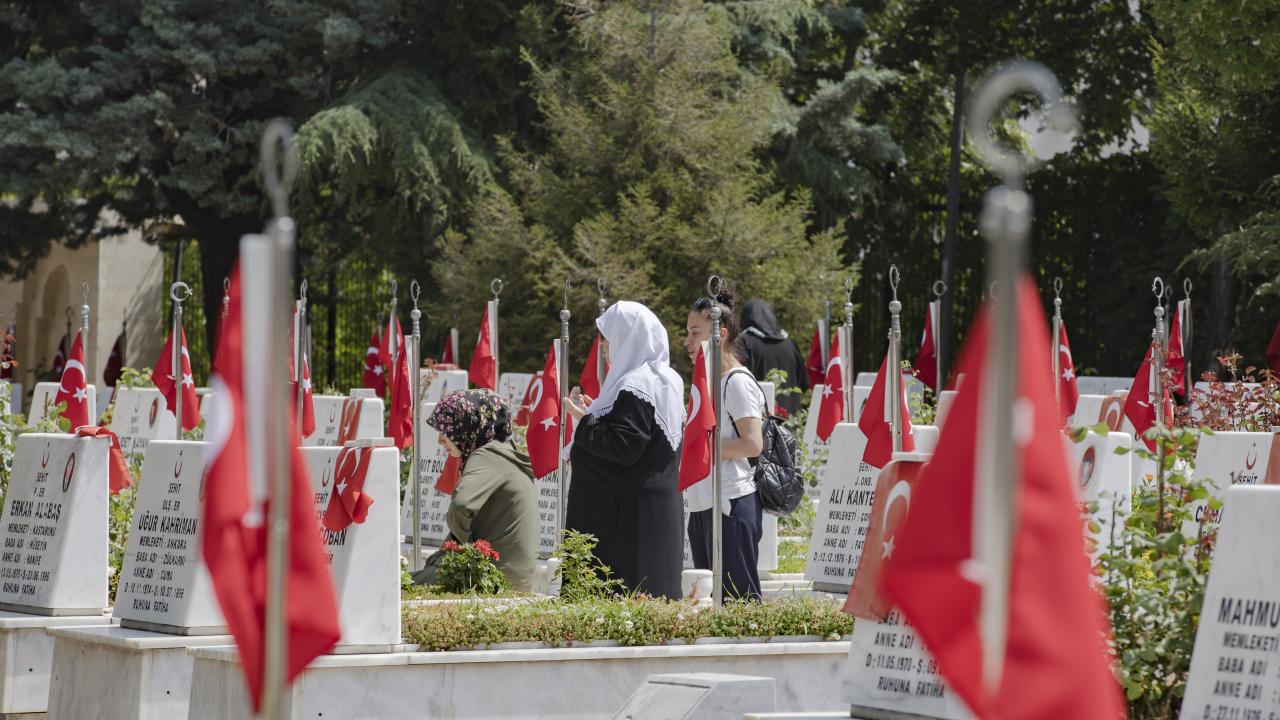 Cebeci Askeri Şehitliği