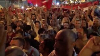 Denizli'de halkın direnişi darbecilerin hain planını altüst etti