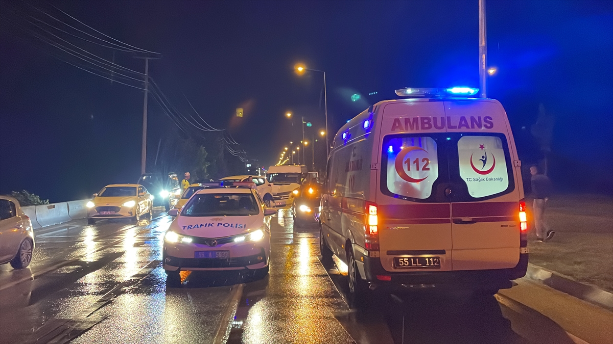 Samsun`da 4 aracın karıştığı kazada 10 kişi yaralandı