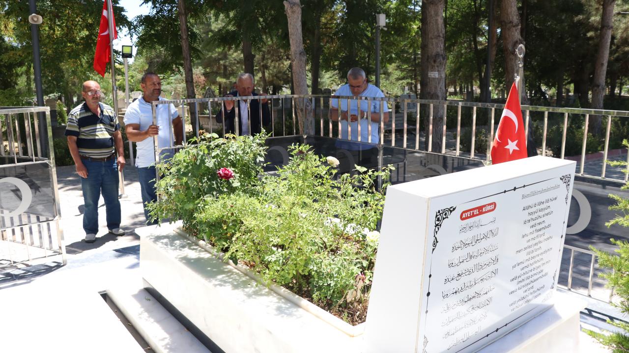 Ömer Halisdemir unutulmuyor