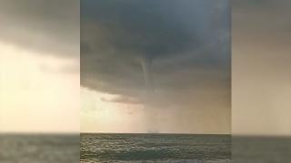 Düzce'de denizde hortum oluştu