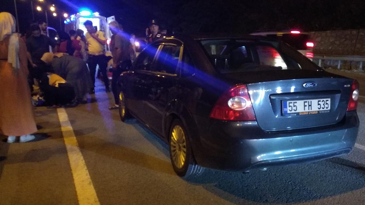 Samsun'da otomobilin çarptığı 2 yaya yaralandı