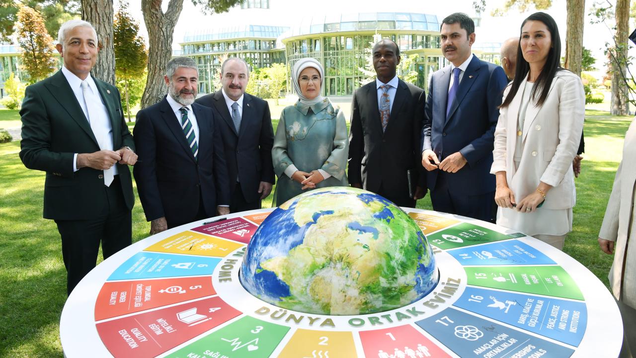 "İklim değişikliği konusundaki liderliğiniz, dünya çapında da örnek oluyor"