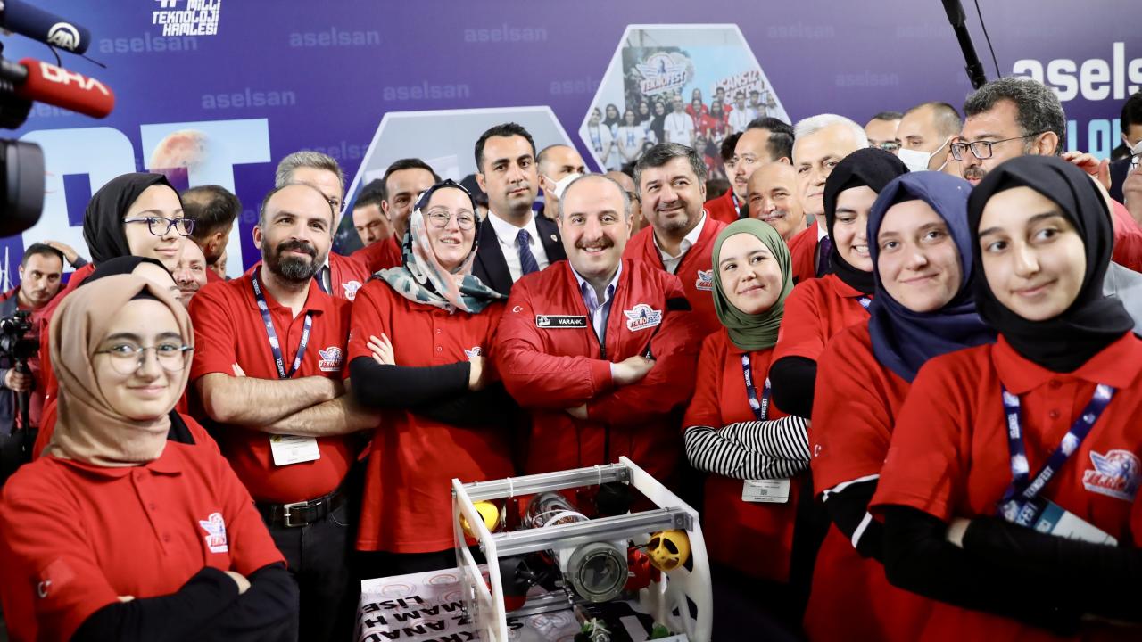 "TEKNOFEST heyecanına Azerbaycan ile başladık, tüm dünyaya yayacağız"