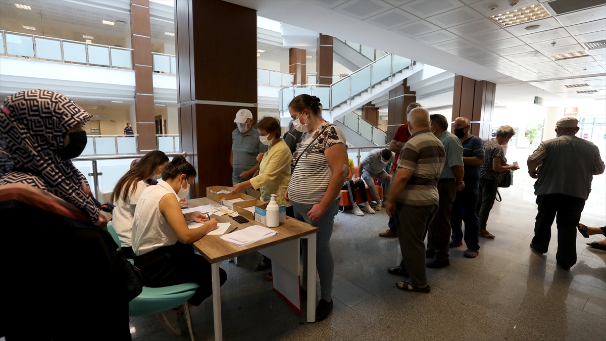"Herkesi aşı olmaya davet ediyorum"