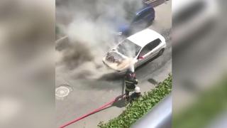 LPG’li otomobil alev aldı