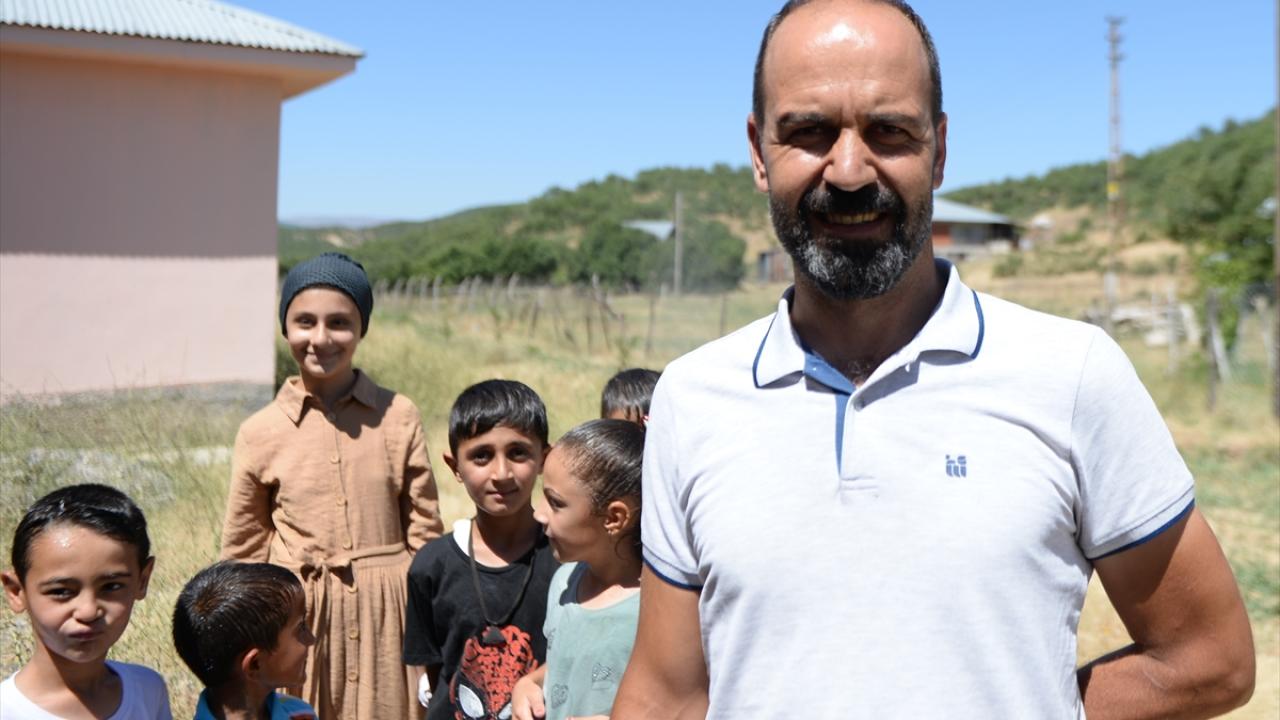 "Çocukları mutlu etmesi takdir edilecek bir şey"