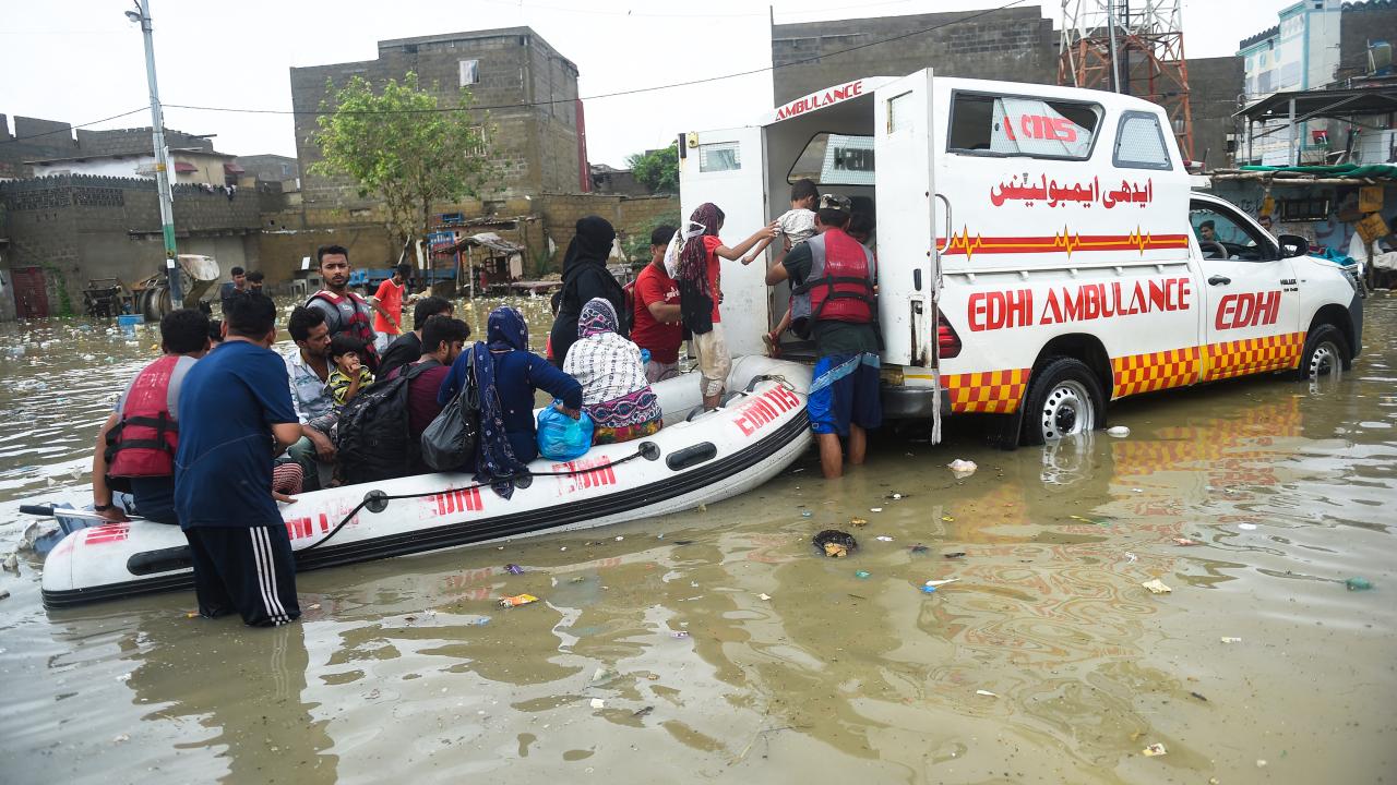 Hayber Pahtunhva`da 2 kişi öldü