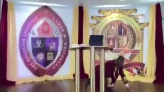 Vaaz veren piskoposun 1 milyon dolarlık mücevherleri çalındı