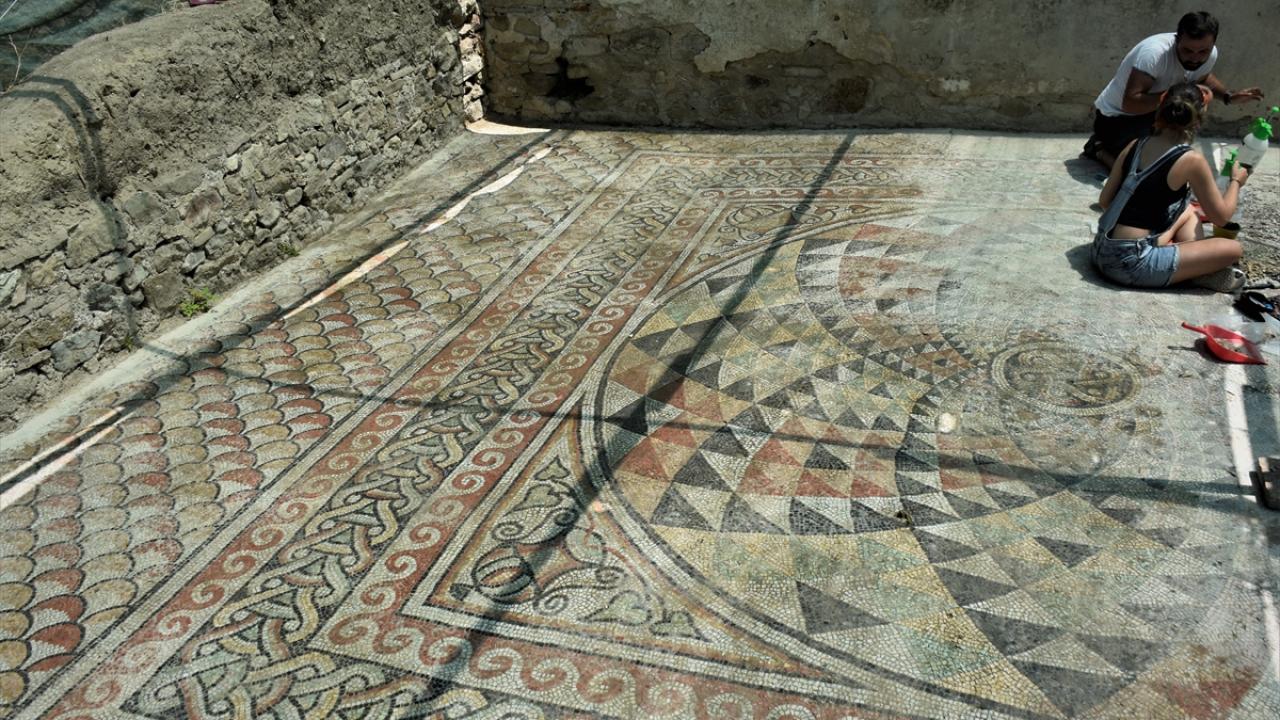 "Mozaiği sürekli korumaya alacağız"