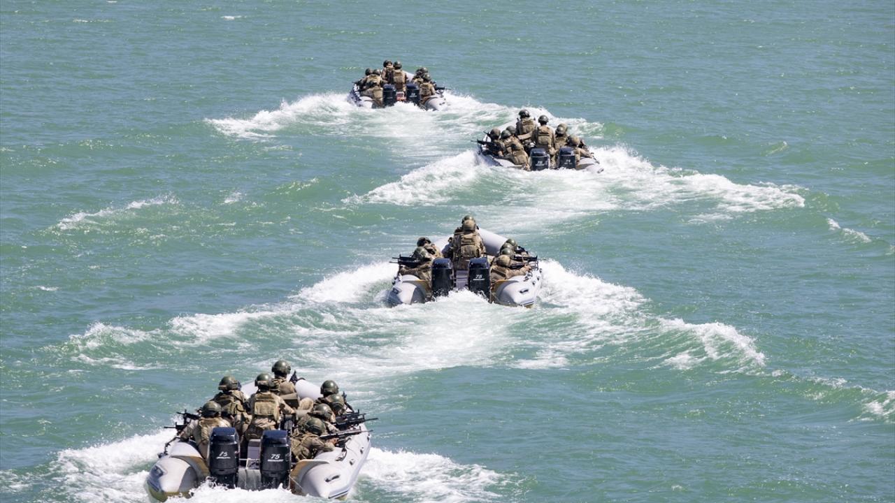 "Dosta güven, düşmana korku" verdiler