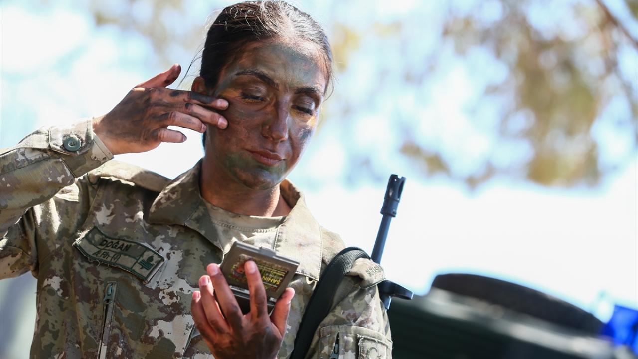 "Bayrağımızı orada olduğu gibi her yerde dalgalandırmaya devam etmek istiyorum"