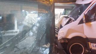 Para çekerken ölümden döndü