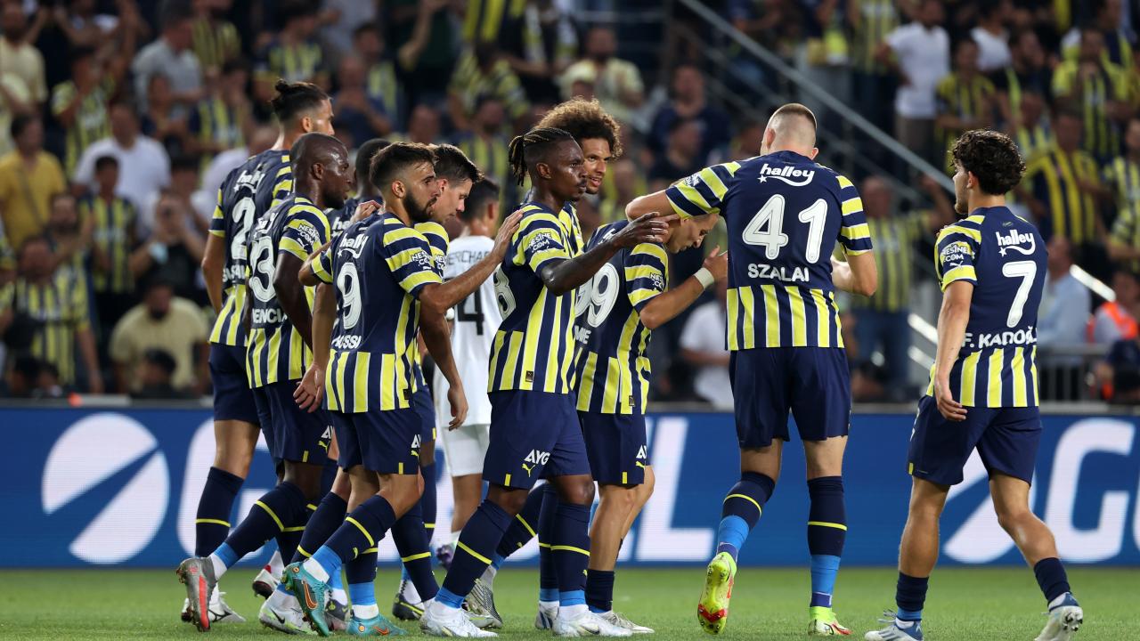 Emre Mor`un Fenerbahçe formasıyla ilk golü