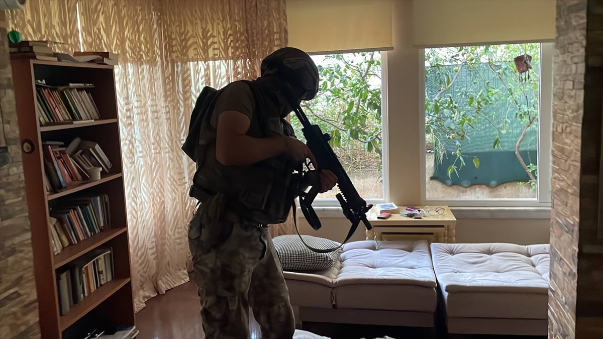 5 şüpheli gözaltına alındı