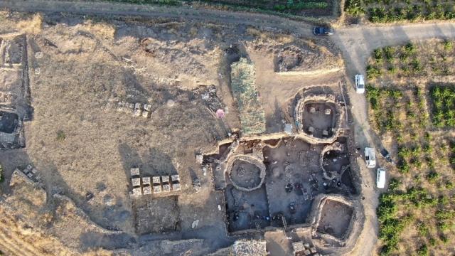 Gre Fılla Höyüğünde 2 bin 687 eser gün yüzüne çıkarıldı