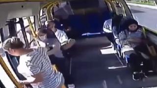 İETT otobüsü yolcu minibüsüne çarptı: O anlar minibüsün kamerasına yansıdı