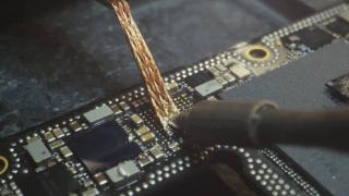 Çip Üretim Merkezi'ni TRT Haber görüntüledi