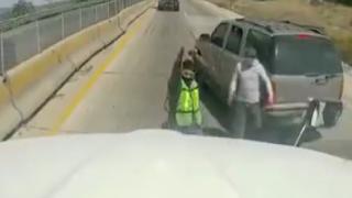 Önce yolunu kestiler, sonra tırı çaldılar