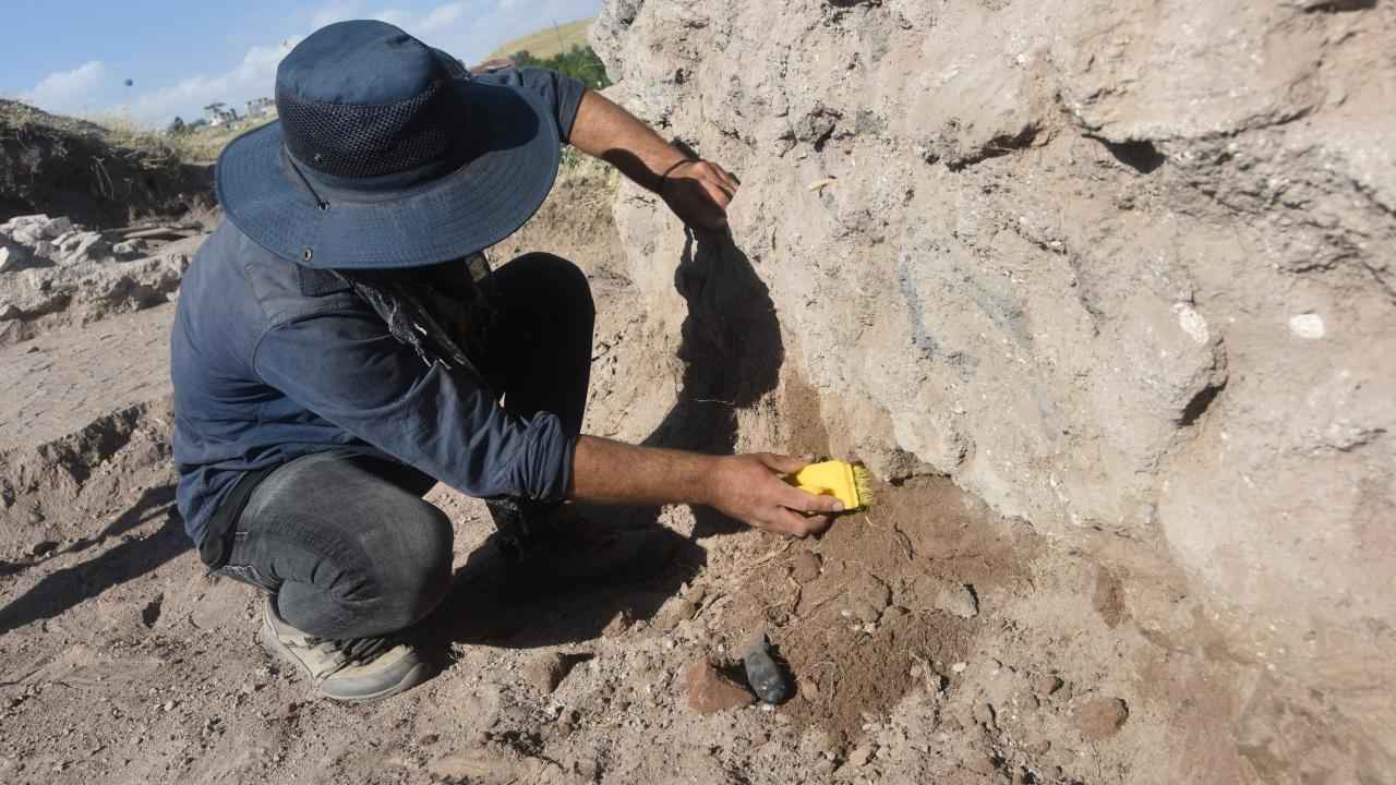 "Amacımız 5 bin yıllık mimari dokuyu ortaya çıkarmak"