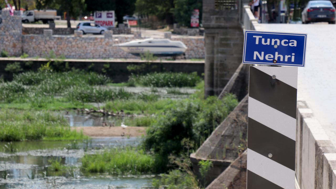 “KİRLİLİKTEN ŞİKAYETÇİYİZ”  