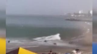 Meksika'daki hortum sahili birbirine kattı