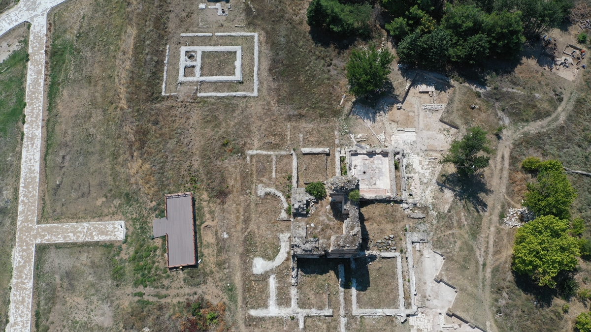 SARAYIN TEMELİ 1450’DE ATILDI